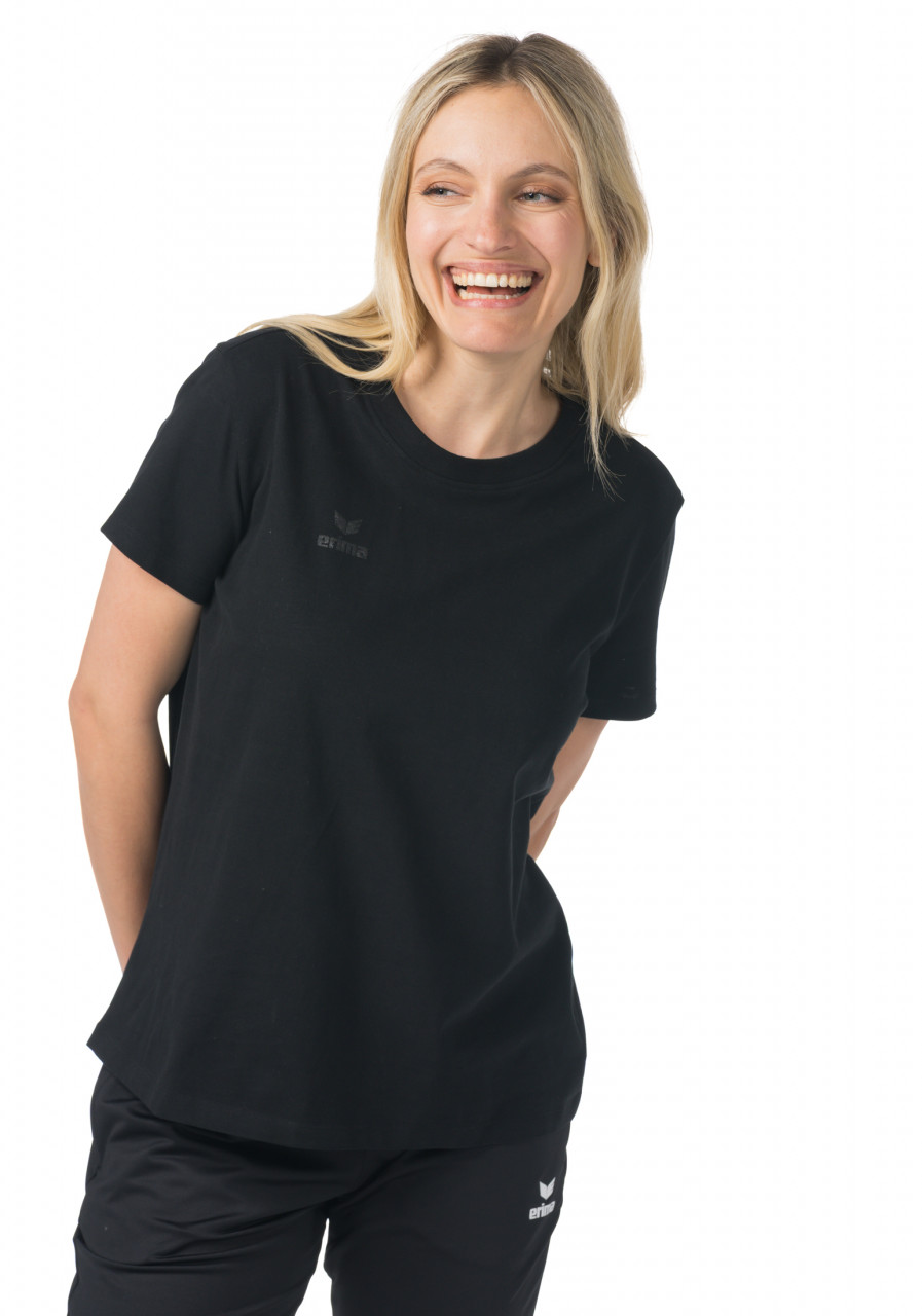 ERIMA CMPT T-Shirt – schwarz (Am Modell)