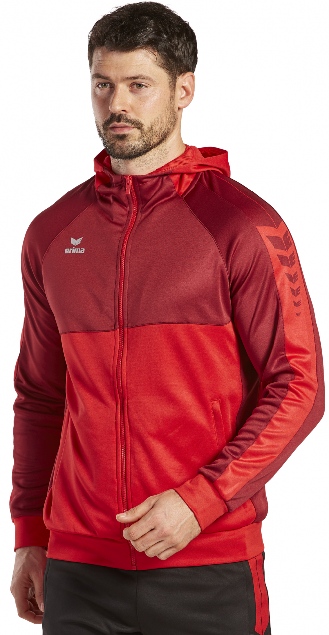 ERIMA SIX WINGS Trainingsjacke mit Kapuze – rot/bordeaux (Am Modell)