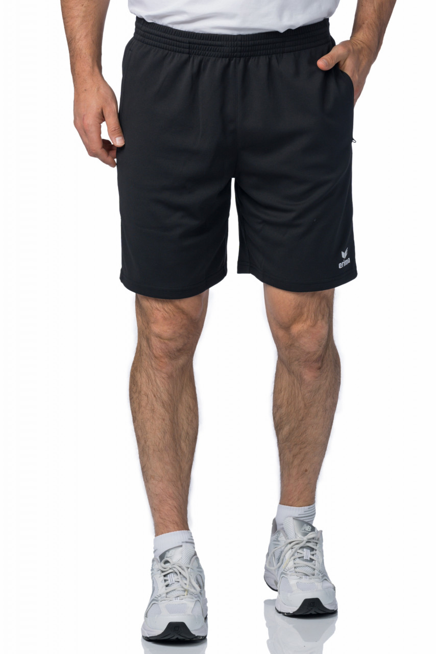 ERIMA TEAM Shorts – schwarz (Am Modell)